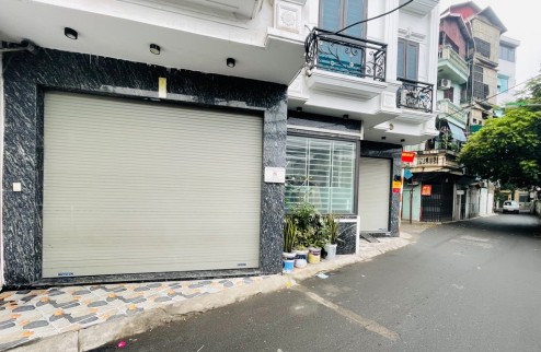 LUÔN – Nhà chính chủ bán nhà lô góc tại mặt ngõ oto kinh doanh Lĩnh Nam